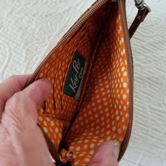 Fossil Key-Per Colorful Wristlet - Picture 6 of 6